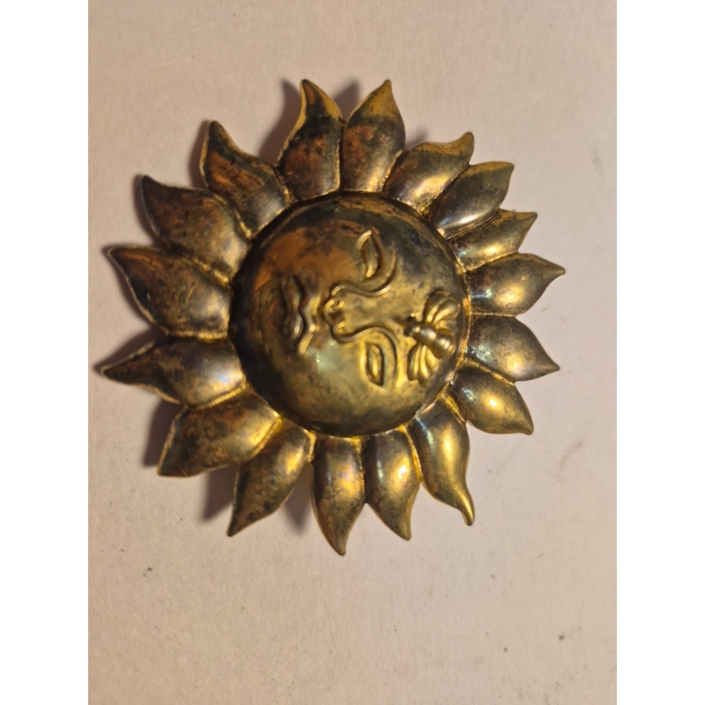 Signed Mma 1990 Metropolitan Museum Sun Face With Bee Vintage Pendant Brooch